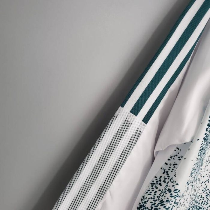 Cortavientos Adidas Bayern Múnich 2021/22 - Imagen 7