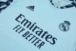 Conjunto de portero celeste Real Madrid 2020/21 - Imagen 6