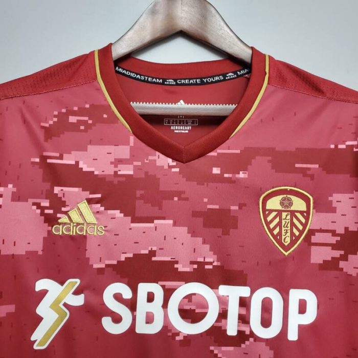 Tercera equipación Leeds United 20/21 - Imagen 3