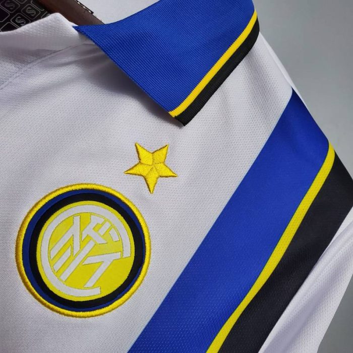 Camiseta alternativa Retro Inter 1997/98 - Imagen 5