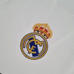 Conjunto primera equipación Real Madrid 2022/23 - Imagen 5