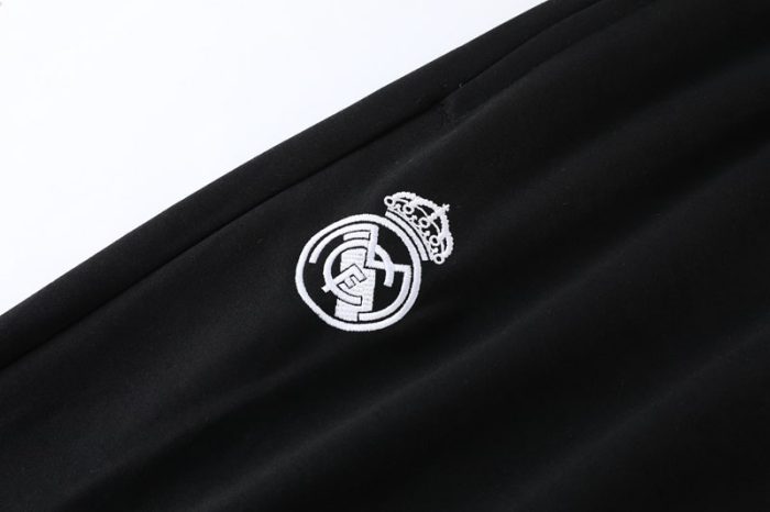Chandal conjunto Real Madrid «Avengers» 2022/23 - Imagen 12