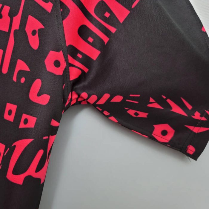 Camiseta calentamiento Liverpool 2020/21 - Imagen 7