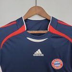Camiseta calentamiento “Teamgeist” Bayern de Múnich 2021/22 - Imagen 4
