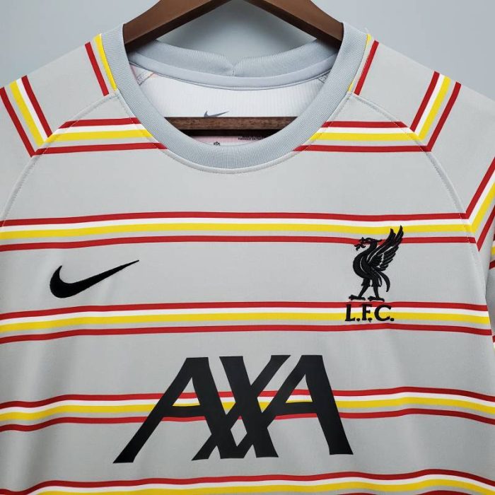 Camiseta calentamiento Liverpool 2021/22 - Imagen 4