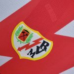 Primera equipación Rayo Vallecano 2021/22 - Imagen 5