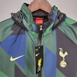 Cortavientos Nike Tottenham Hotspur 2021/22 - Imagen 4