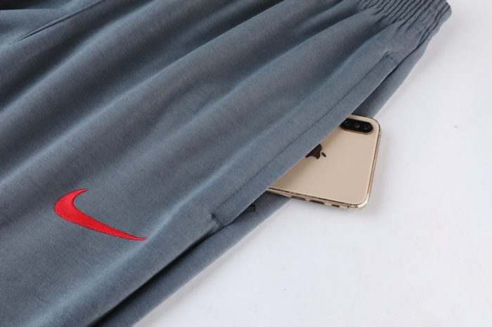Chandal Exclusivo Paris Saint-Germain Grey Rose 21/22 - Imagen 13
