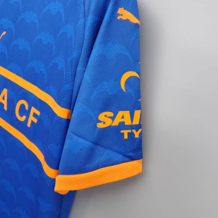 Tercera equipación Valencia CF 2021/22 - Imagen 5