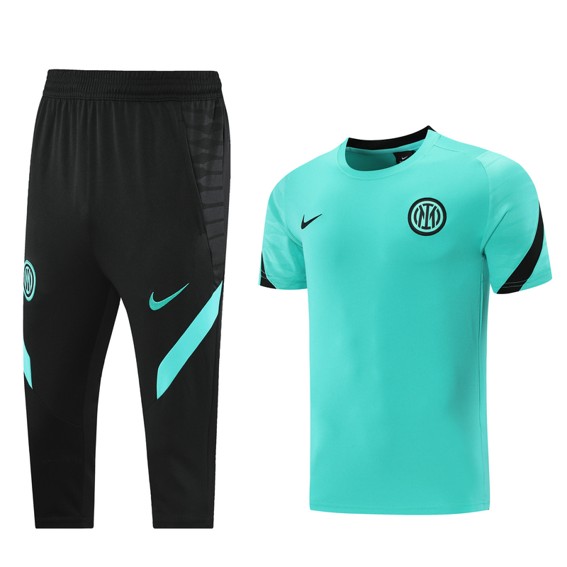 57c5b6c4.jpg Conjunto de entrenamiento Inter de Milán 2021/22 - Imagen 1