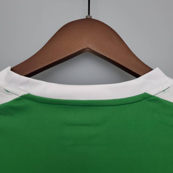 Camiseta calentamiento Real Betis 2021/22 - Imagen 9