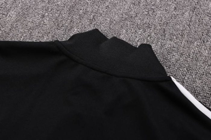 Chaqueta deportiva Real Madrid 2022/23 - Imagen 3