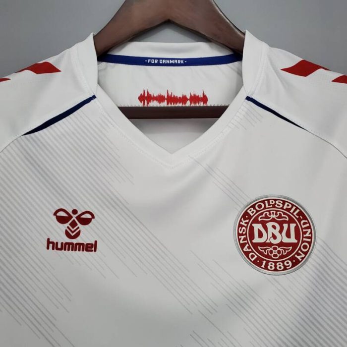 Segunda equipación Dinamarca 2020/21 - Imagen 4