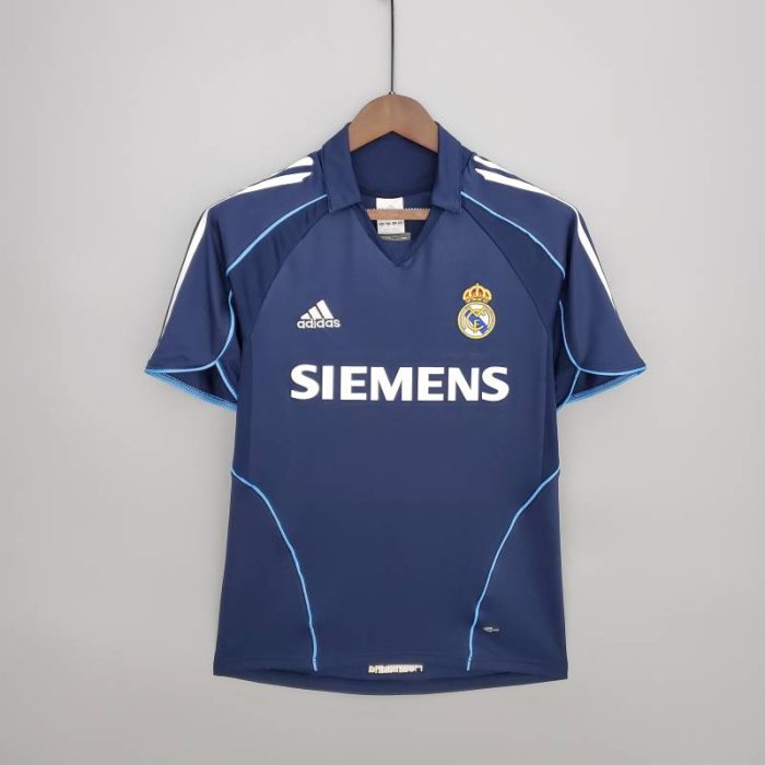 Camiseta alternativa Retro Real Madrid 05/06 - Imagen 1