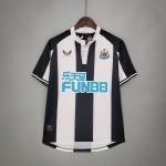 Primera equipación Newcastle 2021/22