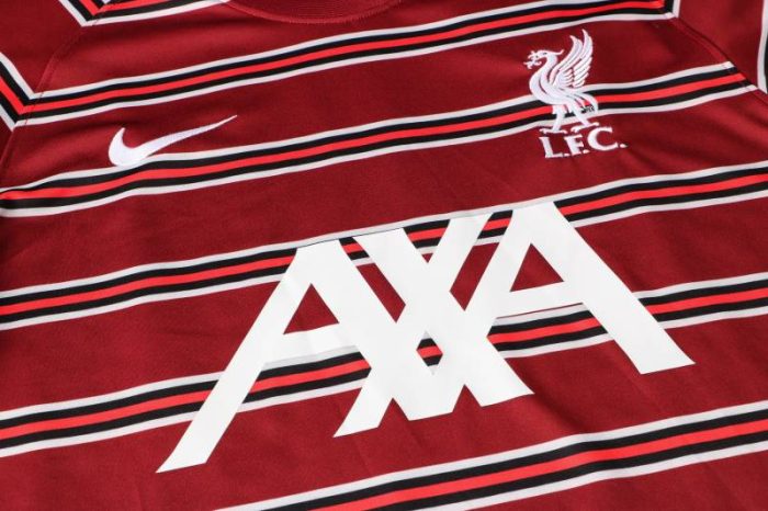 Sudadera Nike Liverpool 2021/22 - Imagen 6