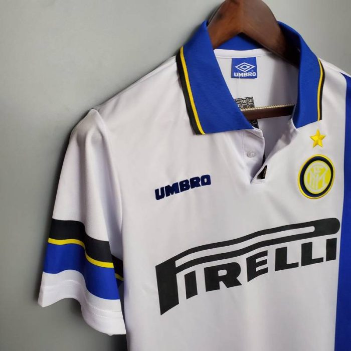 Camiseta alternativa Retro Inter 1997/98 - Imagen 3