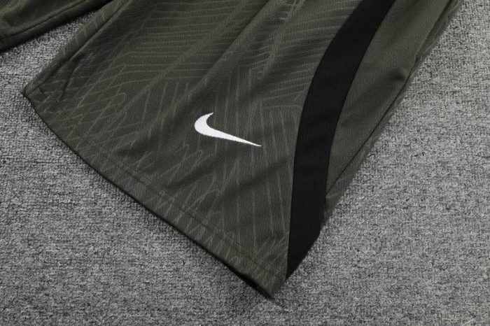 Conjunto de entrenamiento FC Barcelona 23/24 - Imagen 7