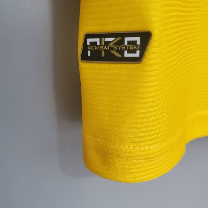 Camiseta Napoli Yellow-blue Kappa × Marcelo Burlon 2021/22 - Imagen 9