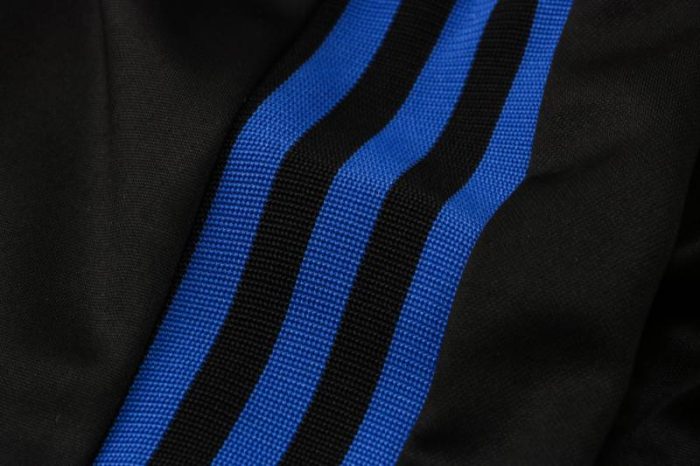 Chándal conjunto de entrenamiento Real Madrid 21/22 - Imagen 12