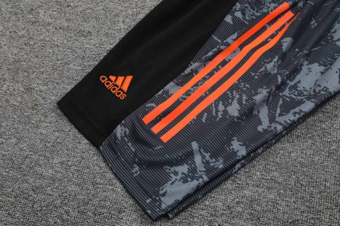 Conjunto de entrenamiento Juventus 2020/21 - Imagen 11