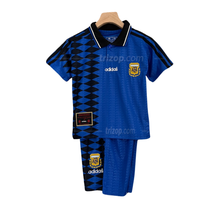 Conjunto niño Argentina alternativa 1994 - Imagen 1