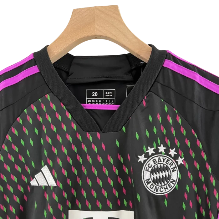 Conjunto niño Bayern de Múnich segunda equipación 23/24 - Imagen 3