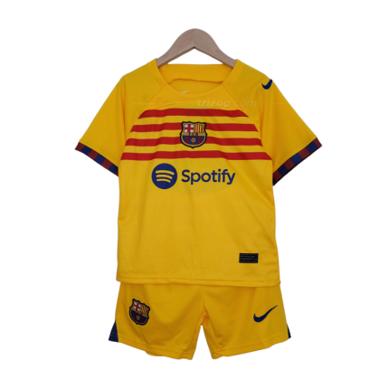 Conjunto niño FC Barcelona equipación “Senyera” 23/24