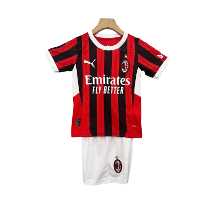 Conjunto niño primera AC Milán 24/25