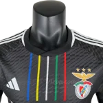 Segunda equipación Player Benfica 2023/24 - Imagen 3