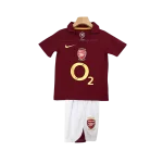 Conjunto niño local Arsenal 05/06