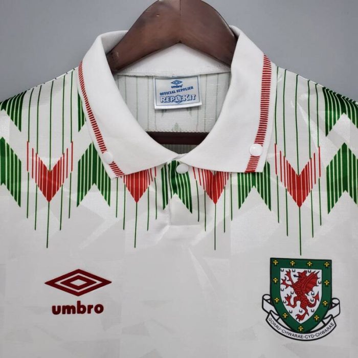 Camiseta alternativa Retro Gales 1991/92 - Imagen 4