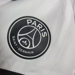 Cortavientos Jordan París Saint-Germain Classic Style - Imagen 5