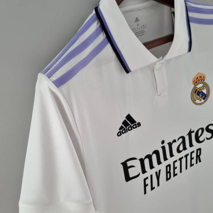 Conjunto primera equipación Real Madrid 2022/23 - Imagen 3