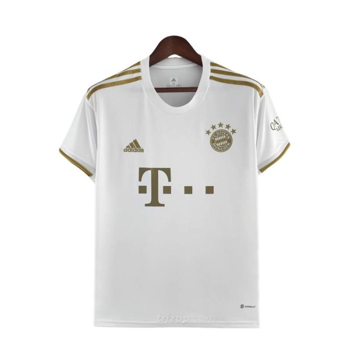 Segunda equipación Stadium Bayern de Múnich 2022/23 - Imagen 1