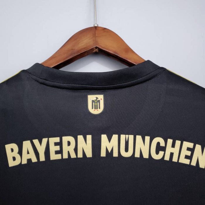 Segunda equipación Stadium Bayern de Múnich 2021/22 - Imagen 9