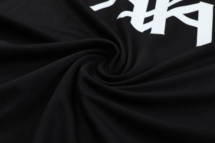Conjunto de entrenamiento Liverpool 2023/24 - Imagen 6