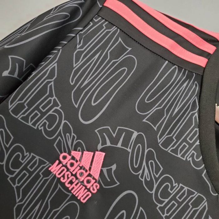 Camiseta calentamiento Juventus 2021/22 - Imagen 6