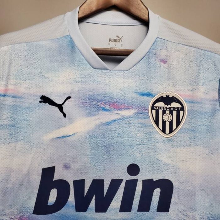 Tercera equipación Stadium Valencia CF 2020/21 - Imagen 4