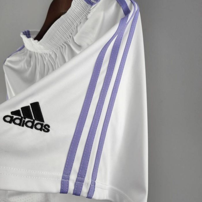 Conjunto primera equipación Real Madrid 2022/23 - Imagen 13