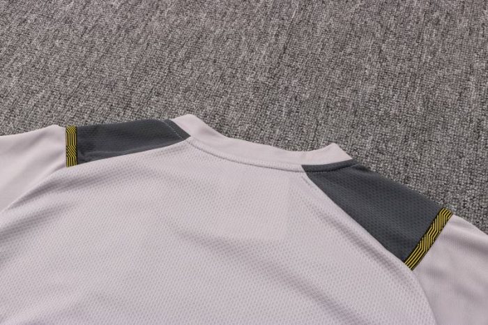 Camiseta calentamiento Borussia Dortmund 2021/22 (2 colores) - Imagen 4