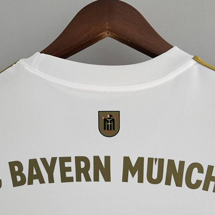 Segunda equipación Stadium Bayern de Múnich 2022/23 - Imagen 8
