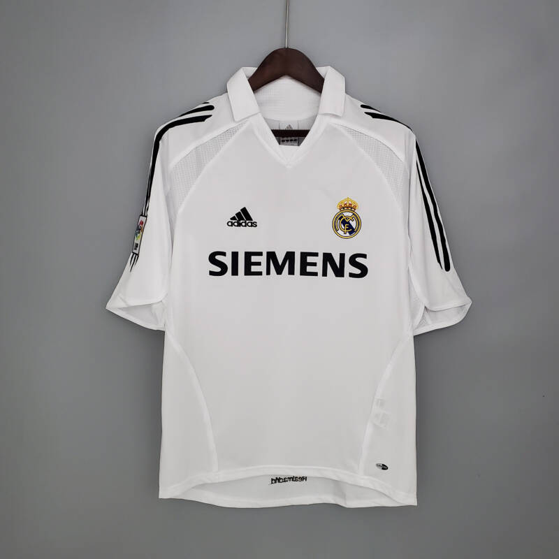 d4eebb49 Camiseta local Retro Real Madrid 05/06 - Imagen 1