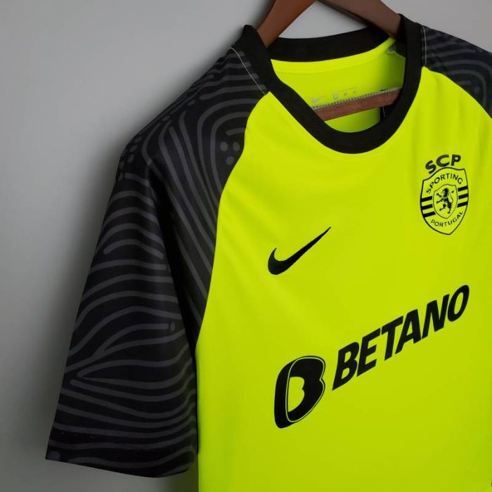 Segunda equipación Stadium Sporting de Lisboa 2021/22 - Imagen 3