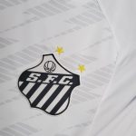 Primera equipación Santos FC 2021/22 - Imagen 5