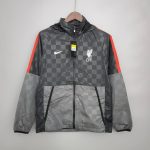 Cortavientos Nike Liverpool Black Plaid 2021/22