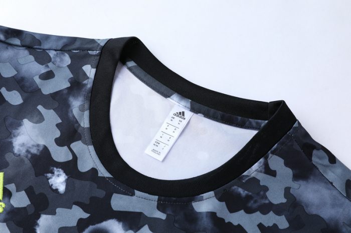 Conjunto de entrenamiento Juventus 2021/22 - Imagen 4