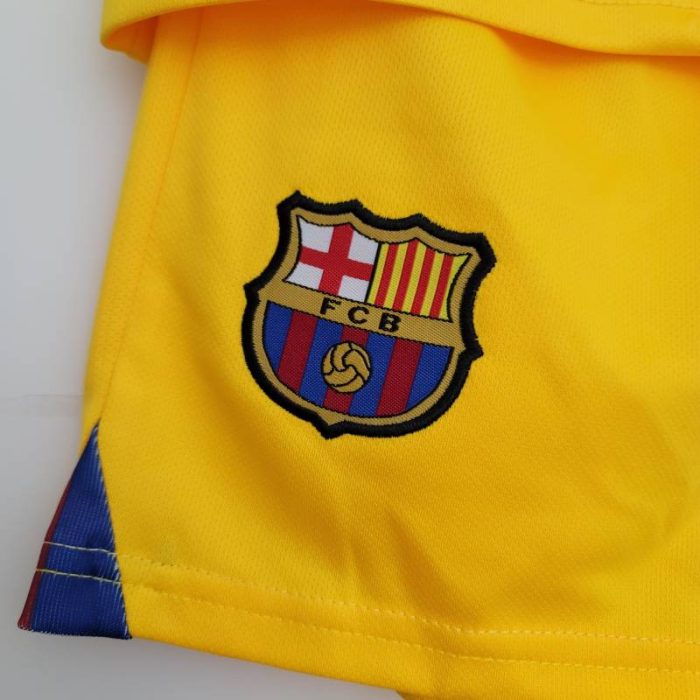 Conjunto niño FC Barcelona equipación “Senyera” 23/24 - Imagen 6
