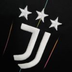 Segunda equipación Stadium Juventus 2021/22 - Imagen 5