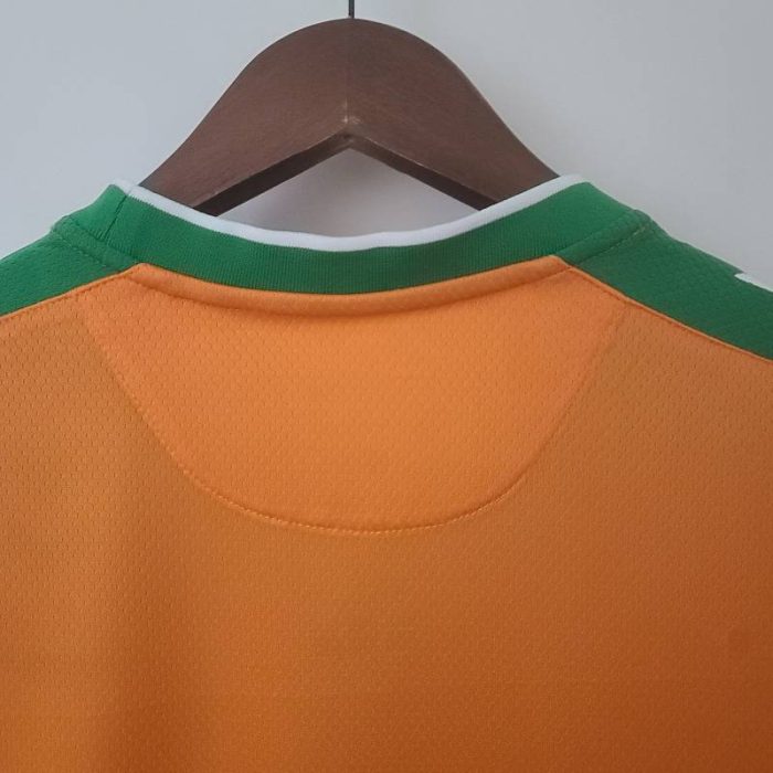 Tercera equipación Real Betis 2022/23 - Imagen 5